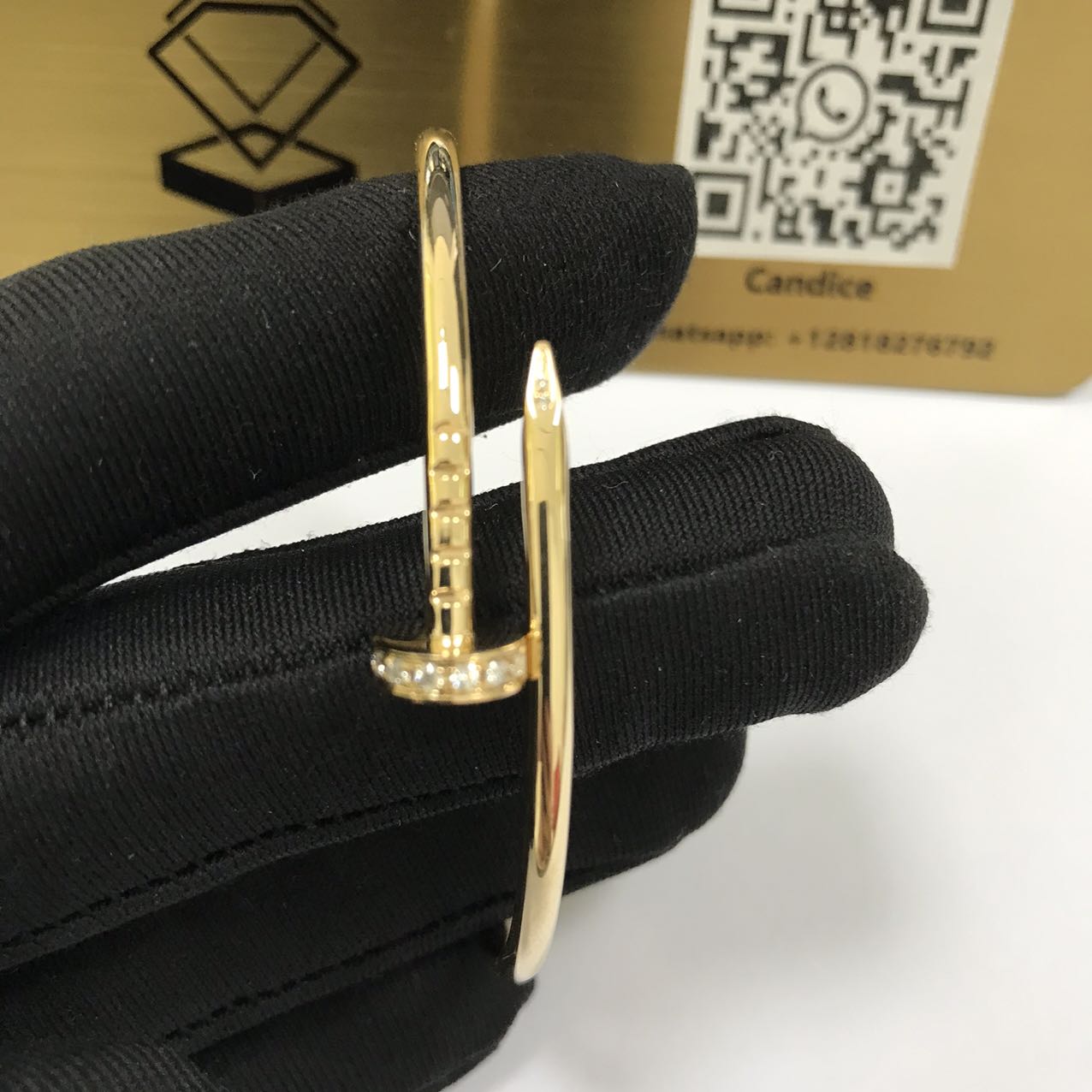 Cartier Copy Small Model Nail Bracelet Diamonds in 18K Yellow Gold B6066117