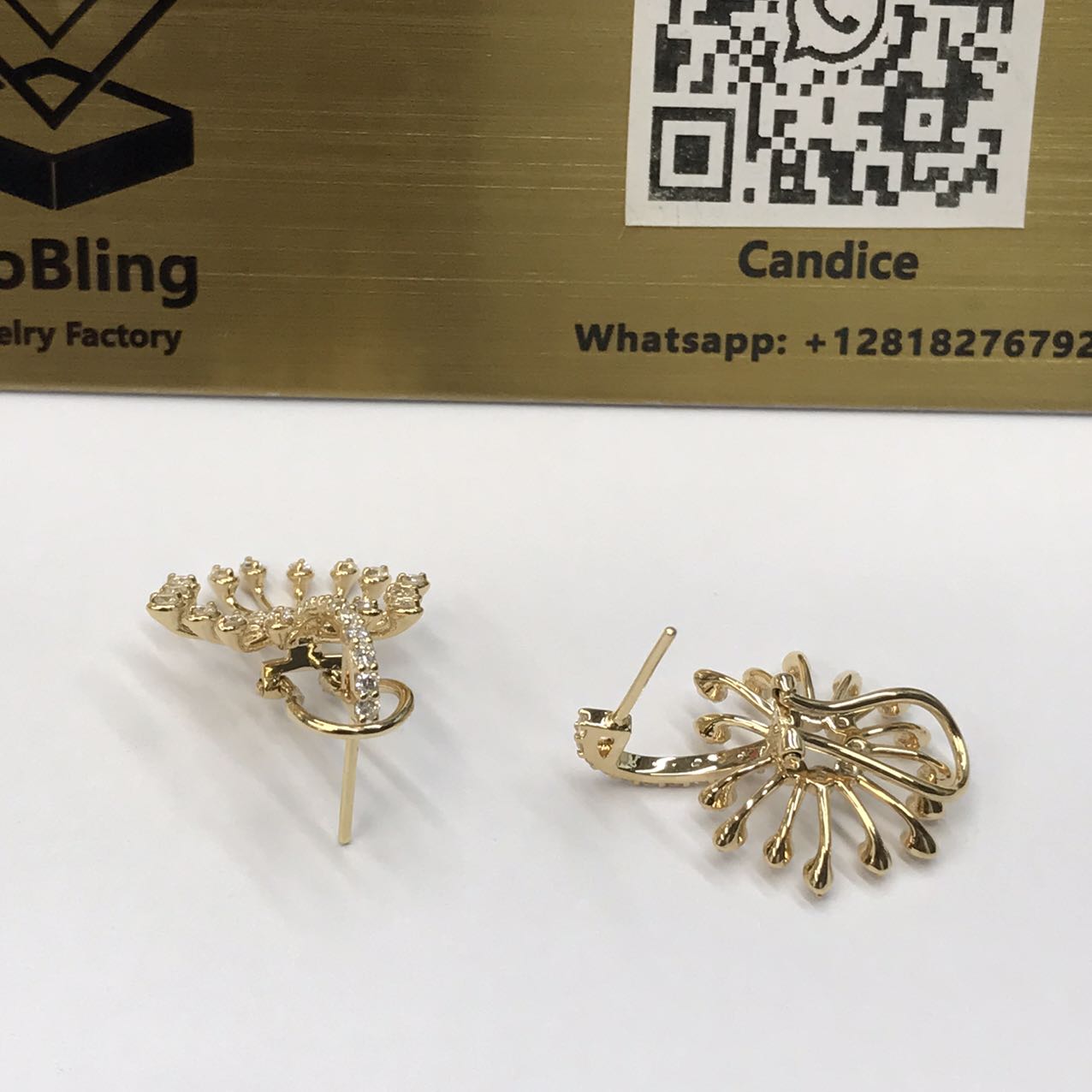 18K Yellow Gold Diamond Drop Earrings Cluster Stud Earrings