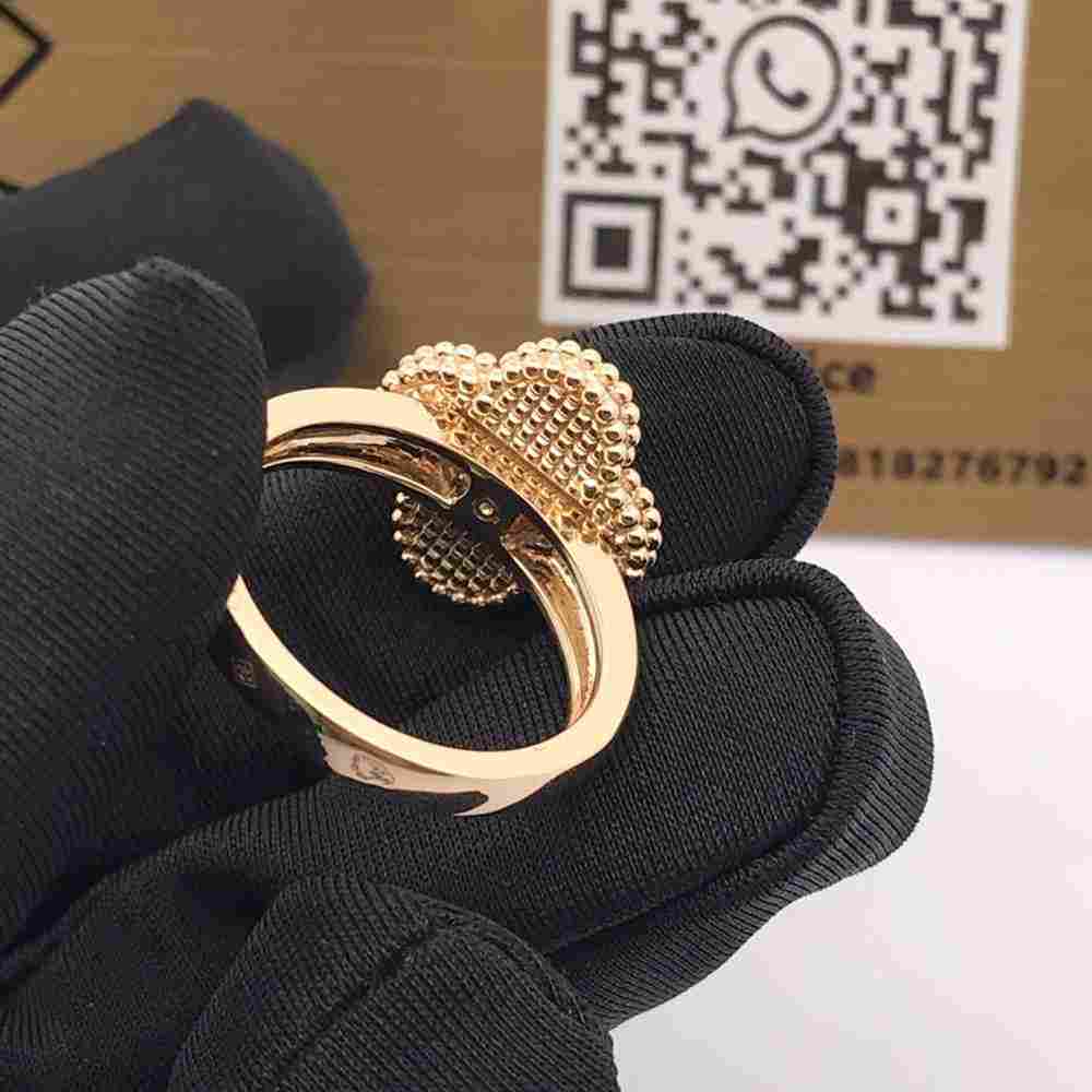 Van Cleef Vintage Mother of Pearl Ring Clover White Copy (4) Van Cleef Vintage Mother of Pearl Ring Clover White Copy