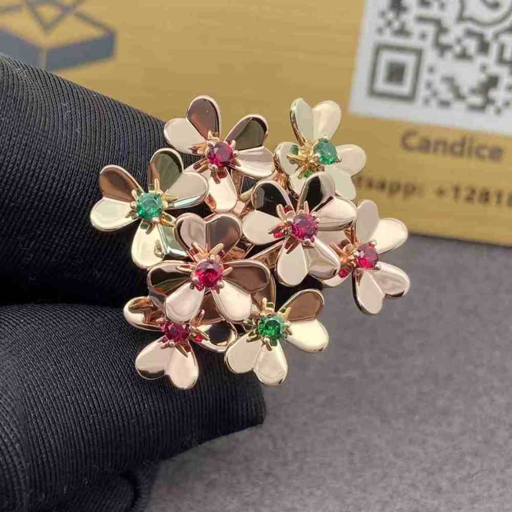 Frivole Ring 8 Flowers Van Cleef 18K Rose Gold VCARP7SE00 (2) Frivole Ring 8 Flowers Van Cleef 18K Rose Gold VCARP7SE00
