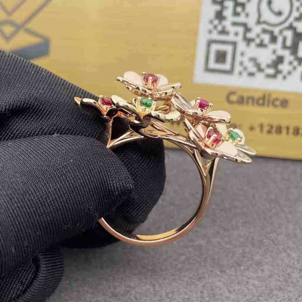 Frivole Ring 8 Flowers Van Cleef 18K Rose Gold VCARP7SE00 (3) Frivole Ring 8 Flowers Van Cleef 18K Rose Gold VCARP7SE00