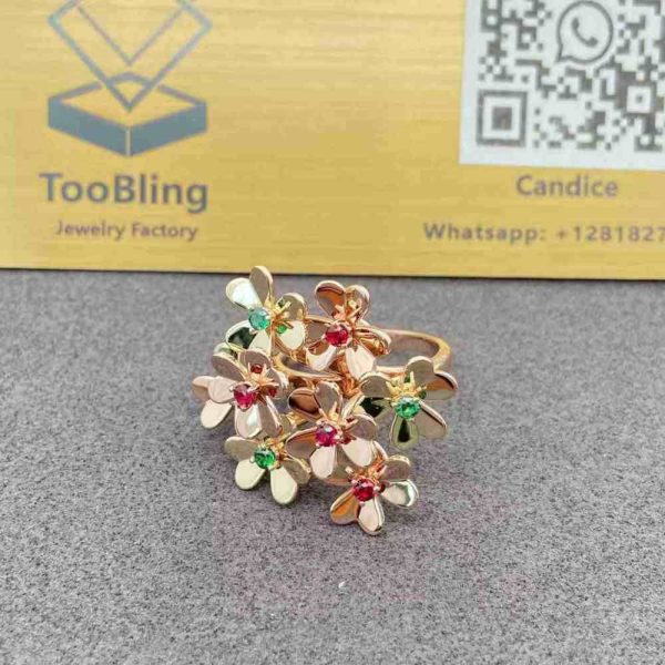 Frivole Ring 8 Flowers Van Cleef 18K Rose Gold VCARP7SE00