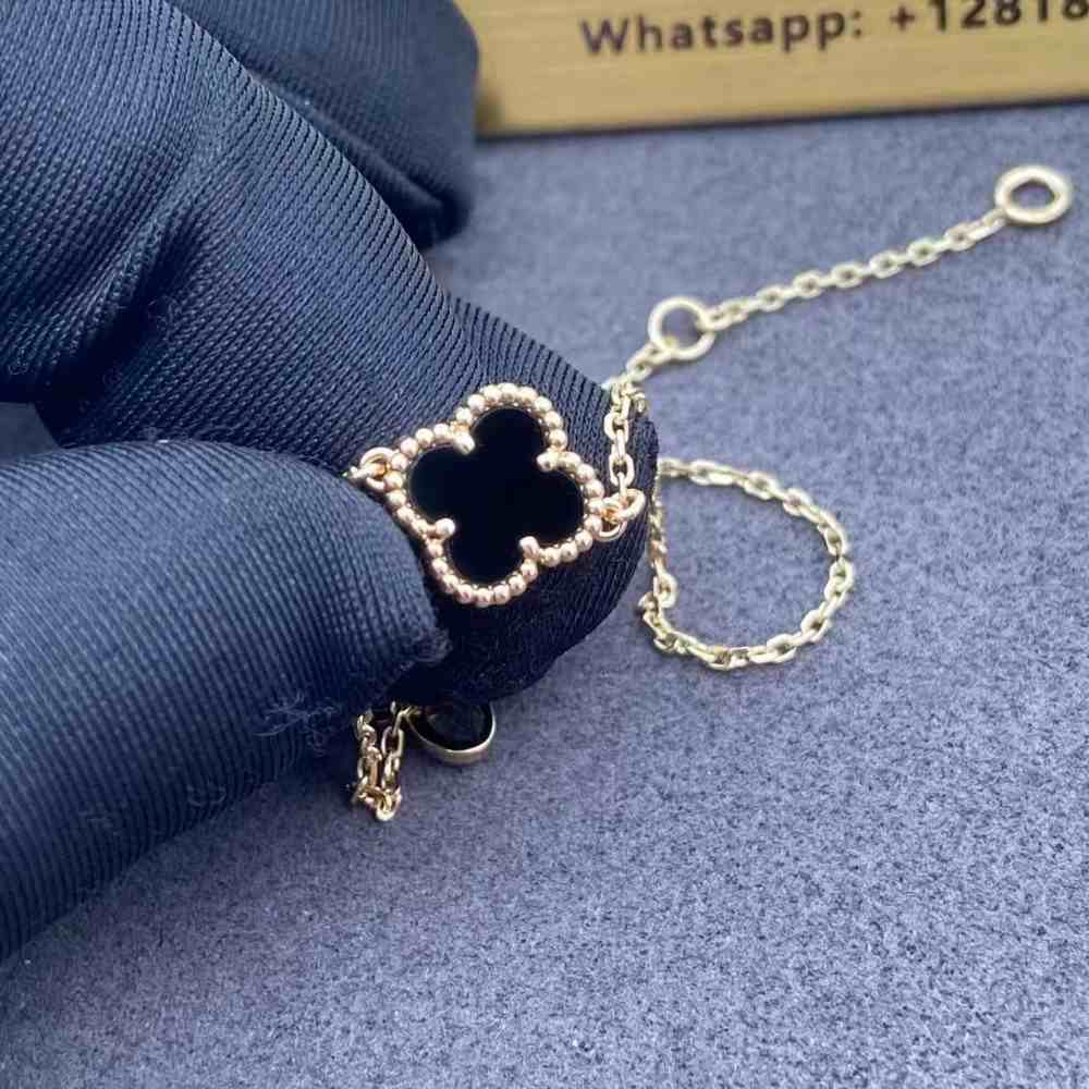 VCA Van Cleef 18K Gold Sweet Alhambra Bracelet Onyx (2) VCA Van Cleef 18K Gold Sweet Alhambra Bracelet Onyx