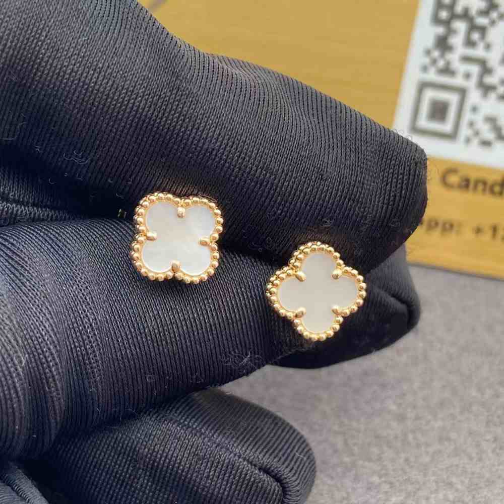 Van Cleef Earrings Sweet Alhambra Mother of Pearl Copy VCARA44800 Van Cleef Earrings Sweet Alhambra Mother of Pearl Copy VCARA44800