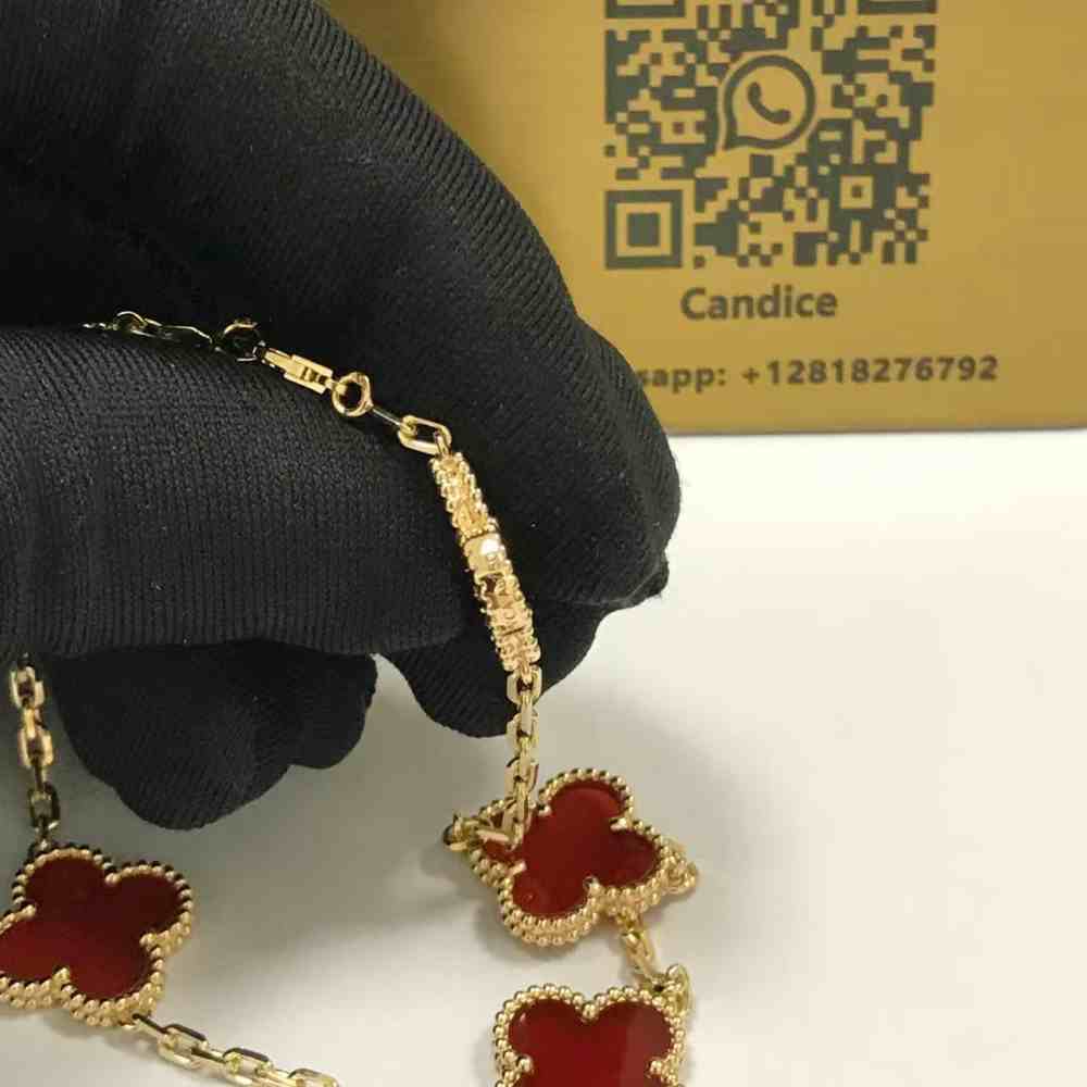 18K Real Gold Van Cleef Carnelian Alhambra Bracelet VCARD35500 (2) 18K Real Gold Van Cleef Carnelian Alhambra Bracelet VCARD35500